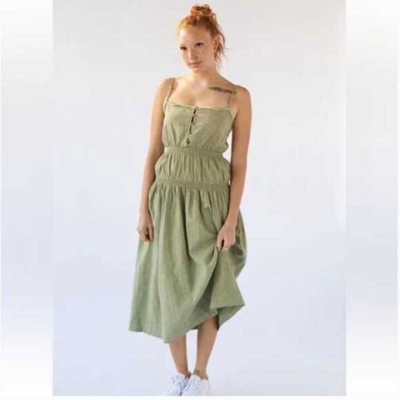 Urban Outfitters Dress Size Small Olive Linen Boho Maxi Tiered Picnic Milkmaid - Picture 1 of 14